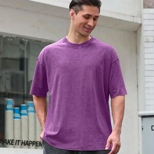 Vintage T-shirt 100% color purple

Size L ONLY